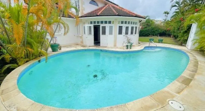 Marzalea Villa Saint James